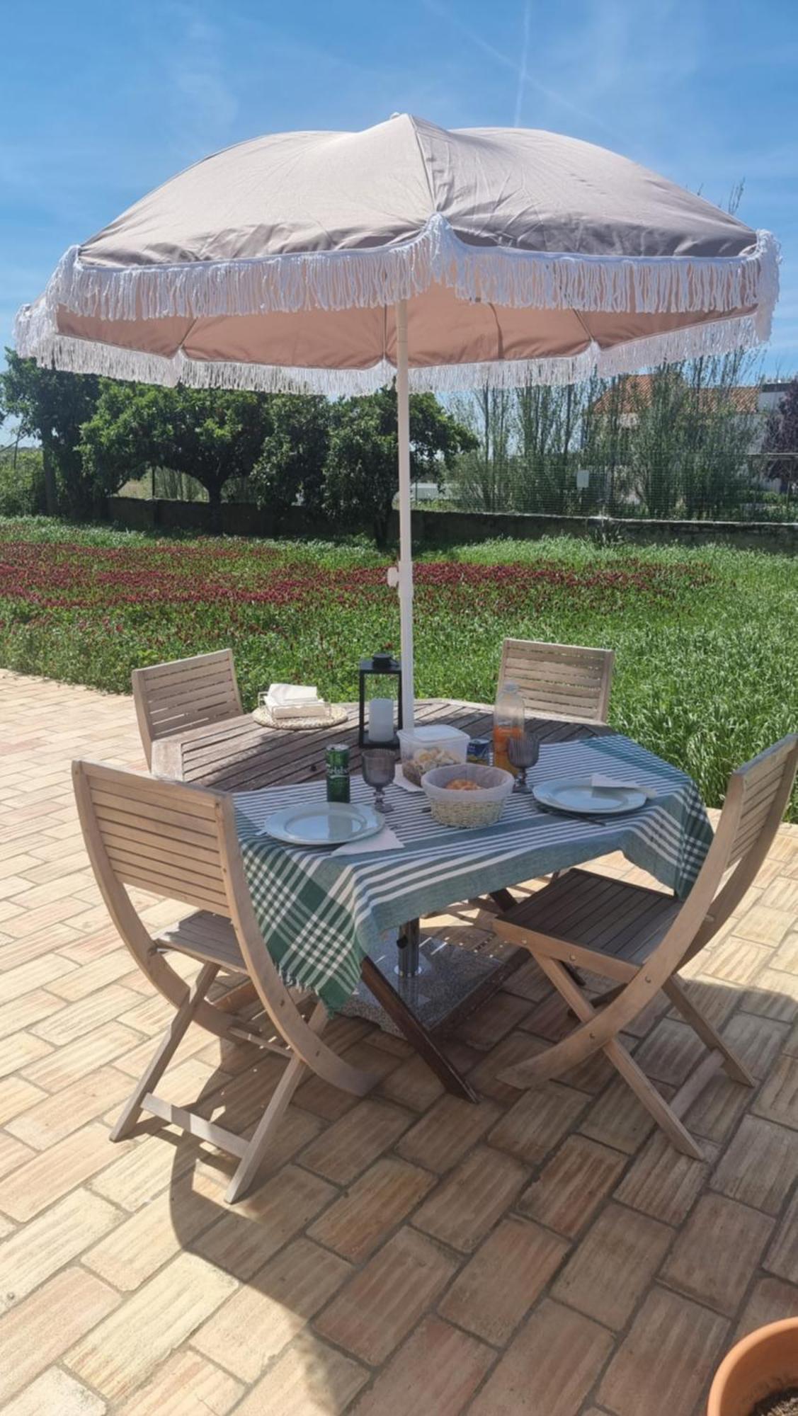 Patio Da Eira, *